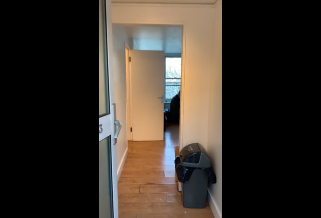 3 different size Bedrooms with bills included  Main Photo