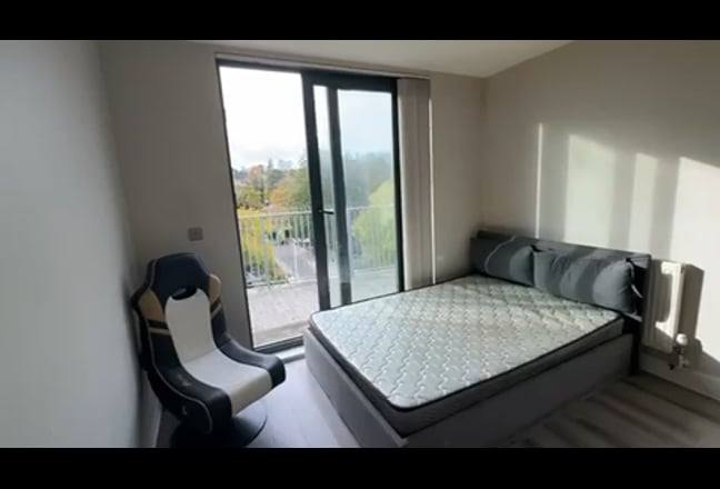 2 Bedroom Penthouse in Hemel Hempstead Main Photo