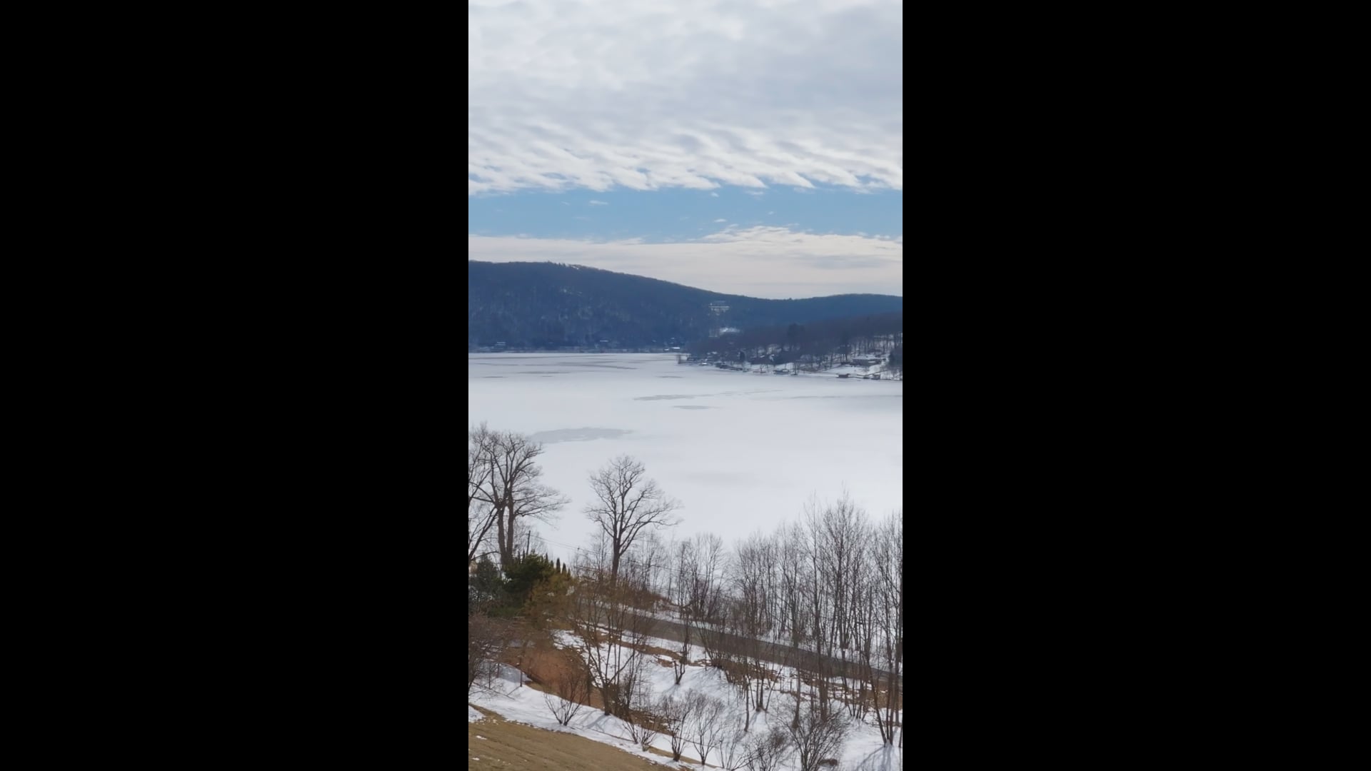 Trailheads - lake Waramaug Polar Bear Run 2025 - LE - 2