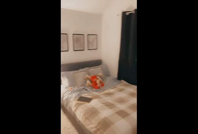 Town Centre Location Large Double Room Double Bed Main Photo