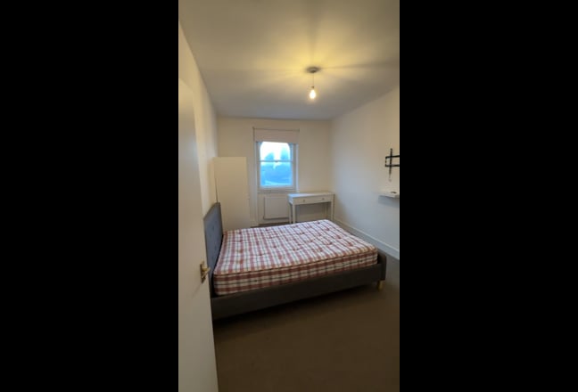 Double room in Chelsea  Main Photo