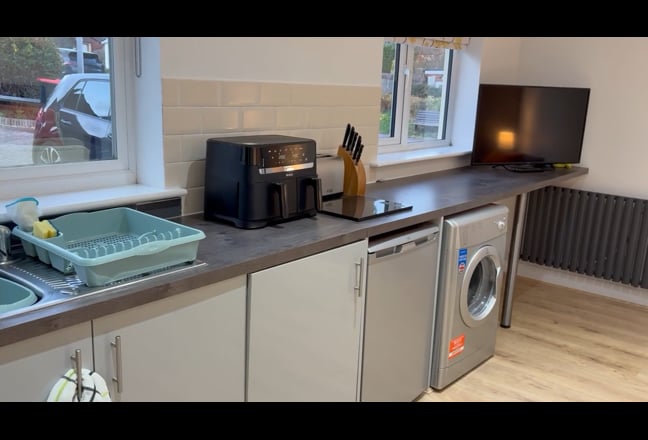 Studio  Apartment for Rent Main Photo