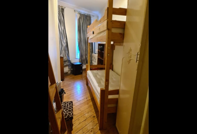 Nice Full Flat+Studio Fulham Z2 Nr Bus Train Shops Main Photo