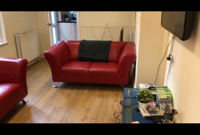 Large ensuite double room Main Photo