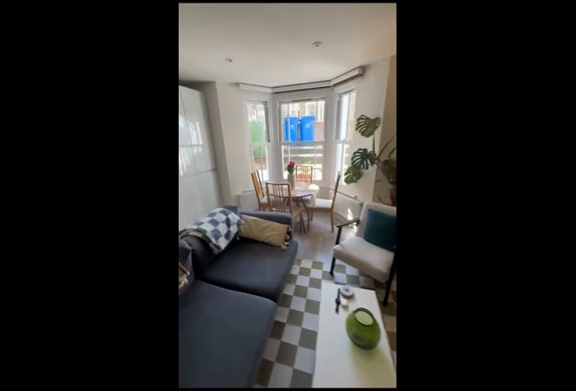 2 bedroom garden flat in Peckham Main Photo