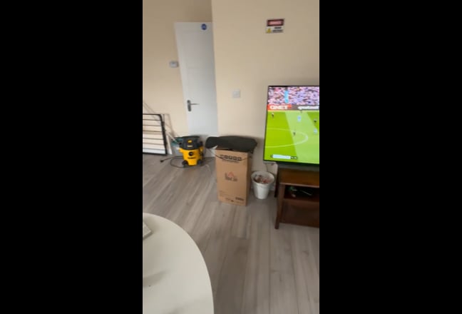 1 Bed Flat  - Upminster High St Main Photo