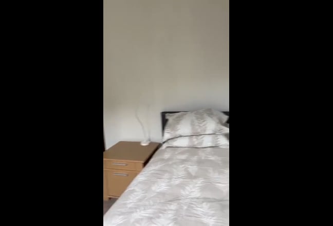 One bedroom accommodation available Main Photo