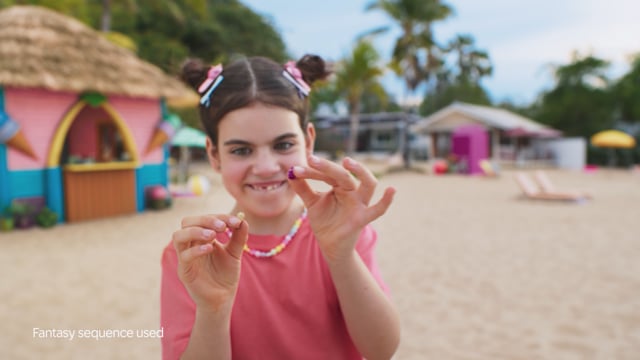 Beach Adventure / Bethan Sellers