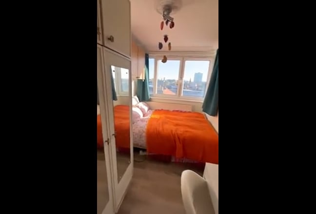 Lovely Double Bedroom Barons Court Area Main Photo