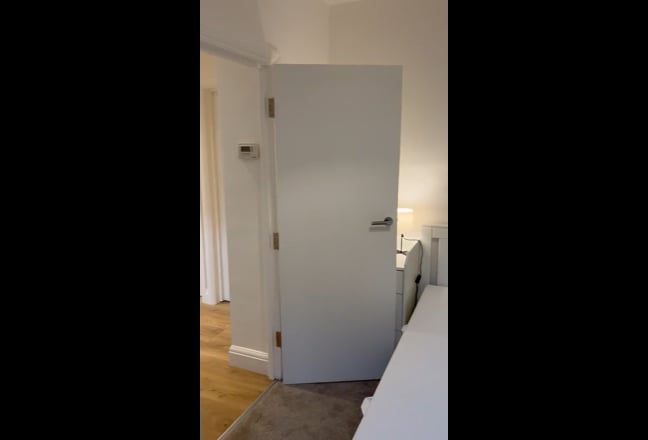 Quiet Room (Acton Mainline on Elizabeth Line) Main Photo