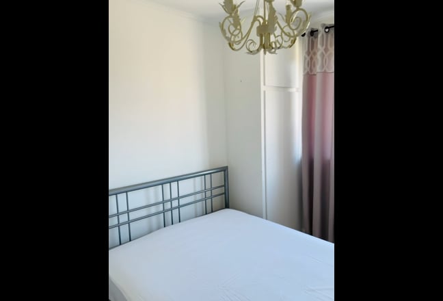 Double Room lodger (Clean & Comfortable)  Main Photo