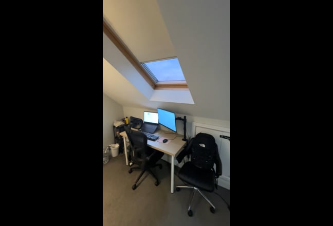 Big Double room in East Putney Main Photo