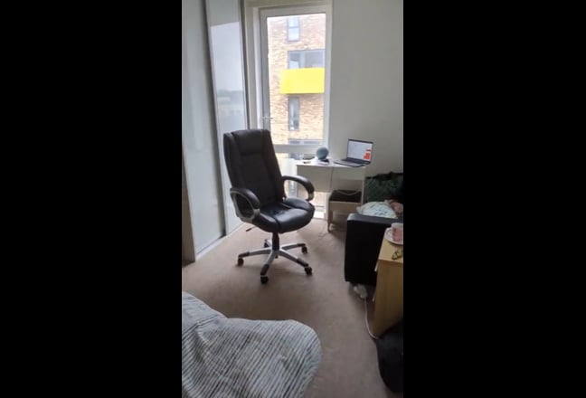 Short Let–EnsuiteDoubleRoom|FullyFurnised|Jan-Mar Main Photo