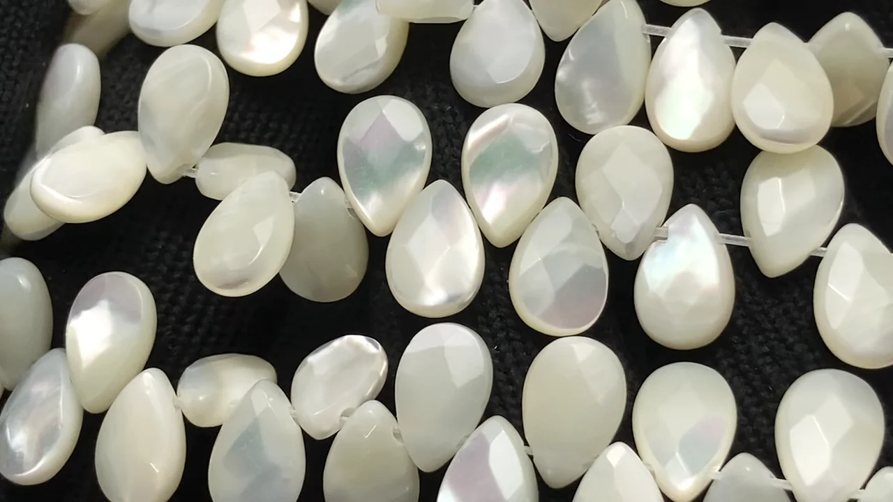 マザーオブパール ホワイト ペアシェイプカット9×6×3mm ｜天然石ビーズ 