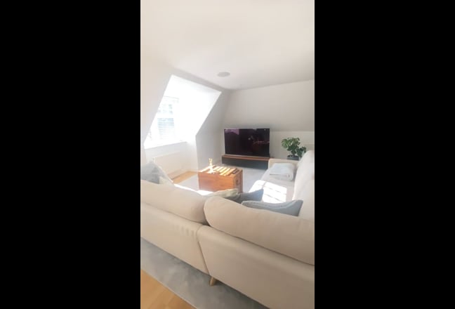 Spacious King Bedroom & Private Bathroom Main Photo