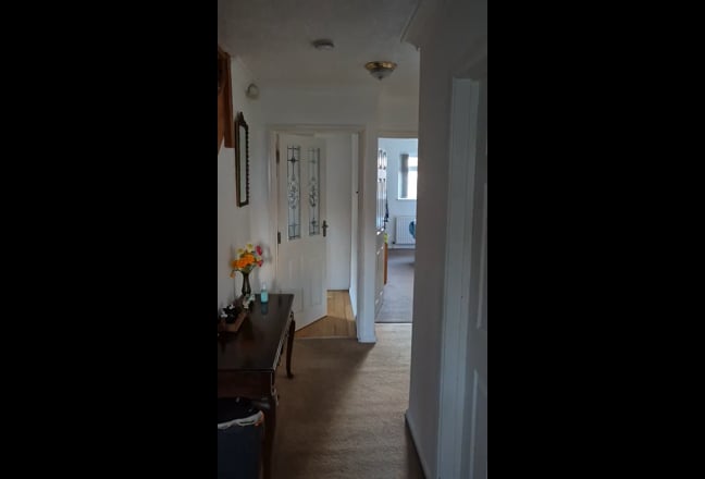 1bed in quiet 5 bed house. Main Photo