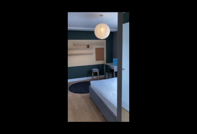 En-suite double room| city centre| Sugarcube  Main Photo