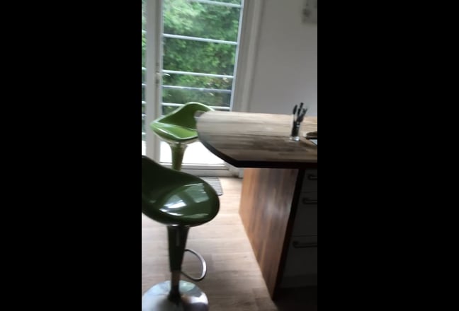 Modern Double Room  NR HOSPITAL/ Torre  station Main Photo