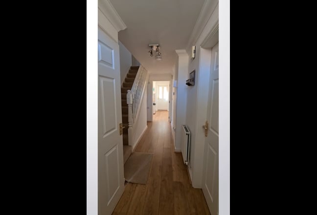 Outstanding Double Room with Ensuite - CB1 Main Photo