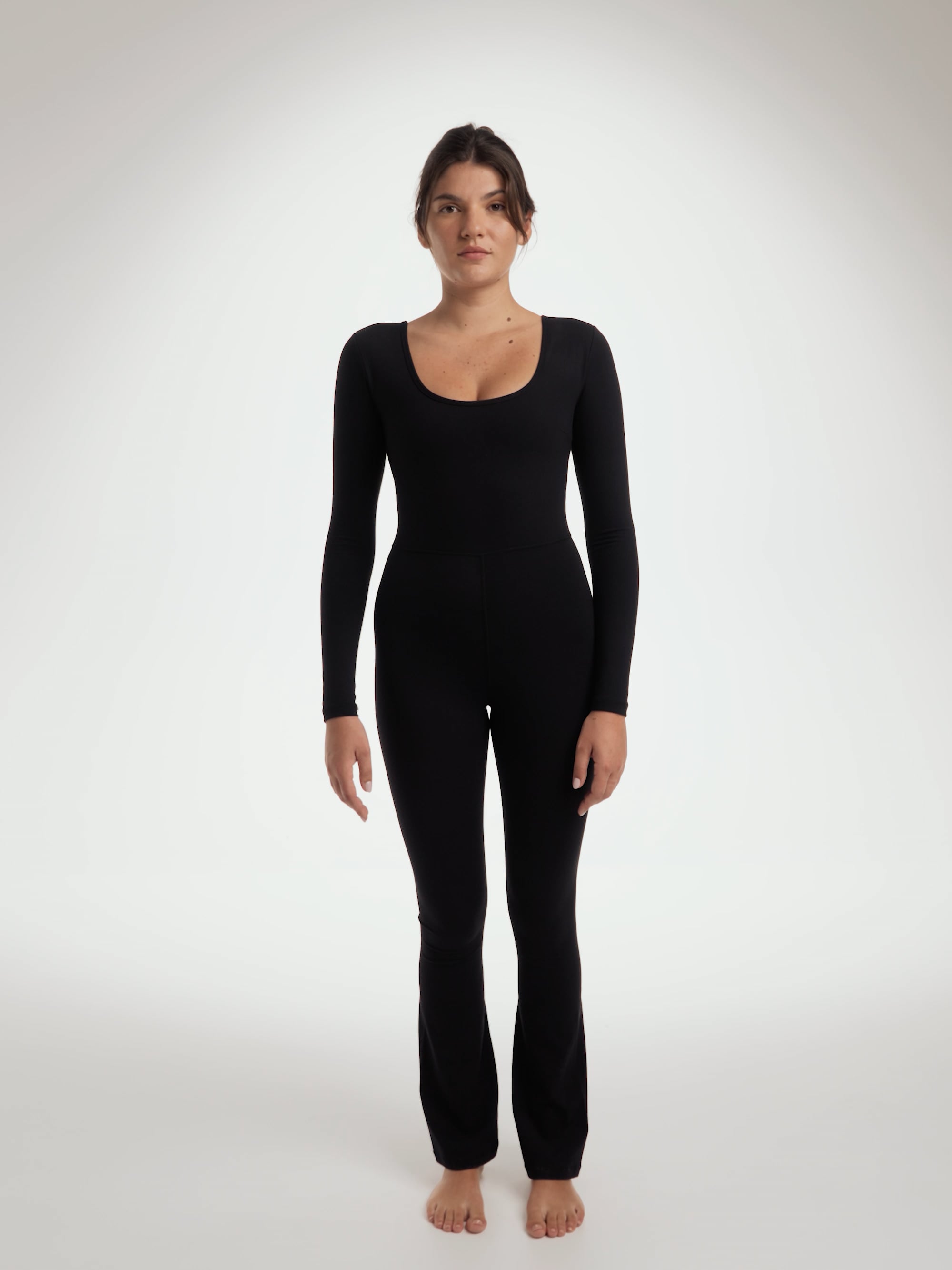 אוברול בגזרה מתרחבת שרוול ארוך אורך ”28 מבד ilios