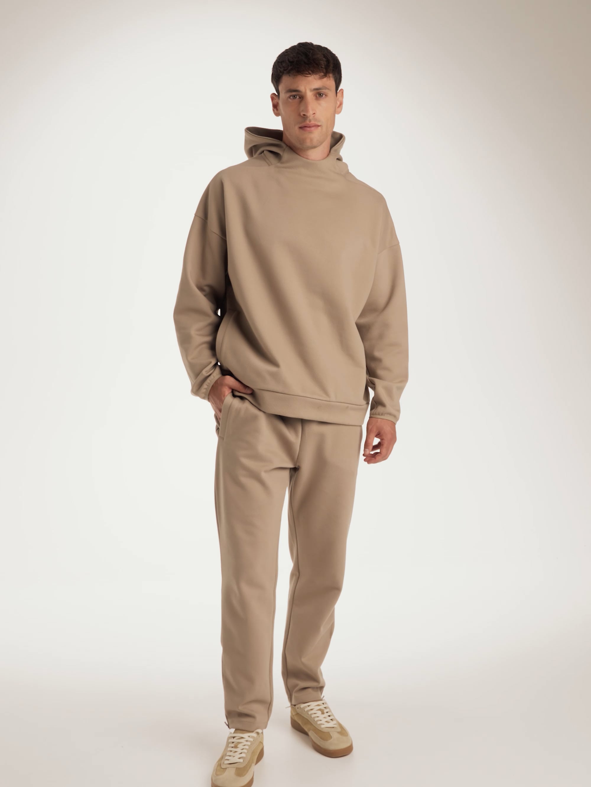 סווטשירט קפוצ’ון