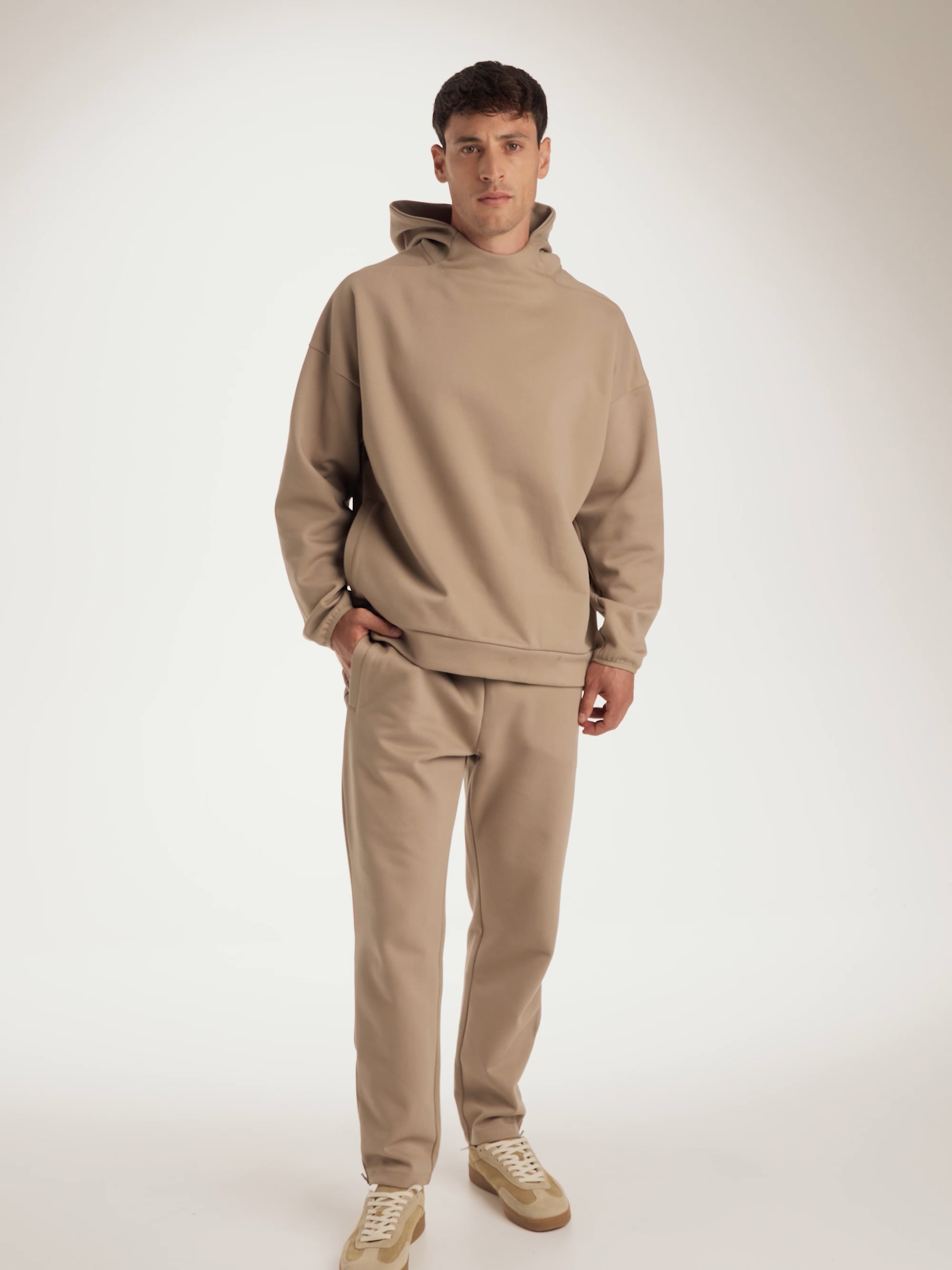 מכנסי טרנינג