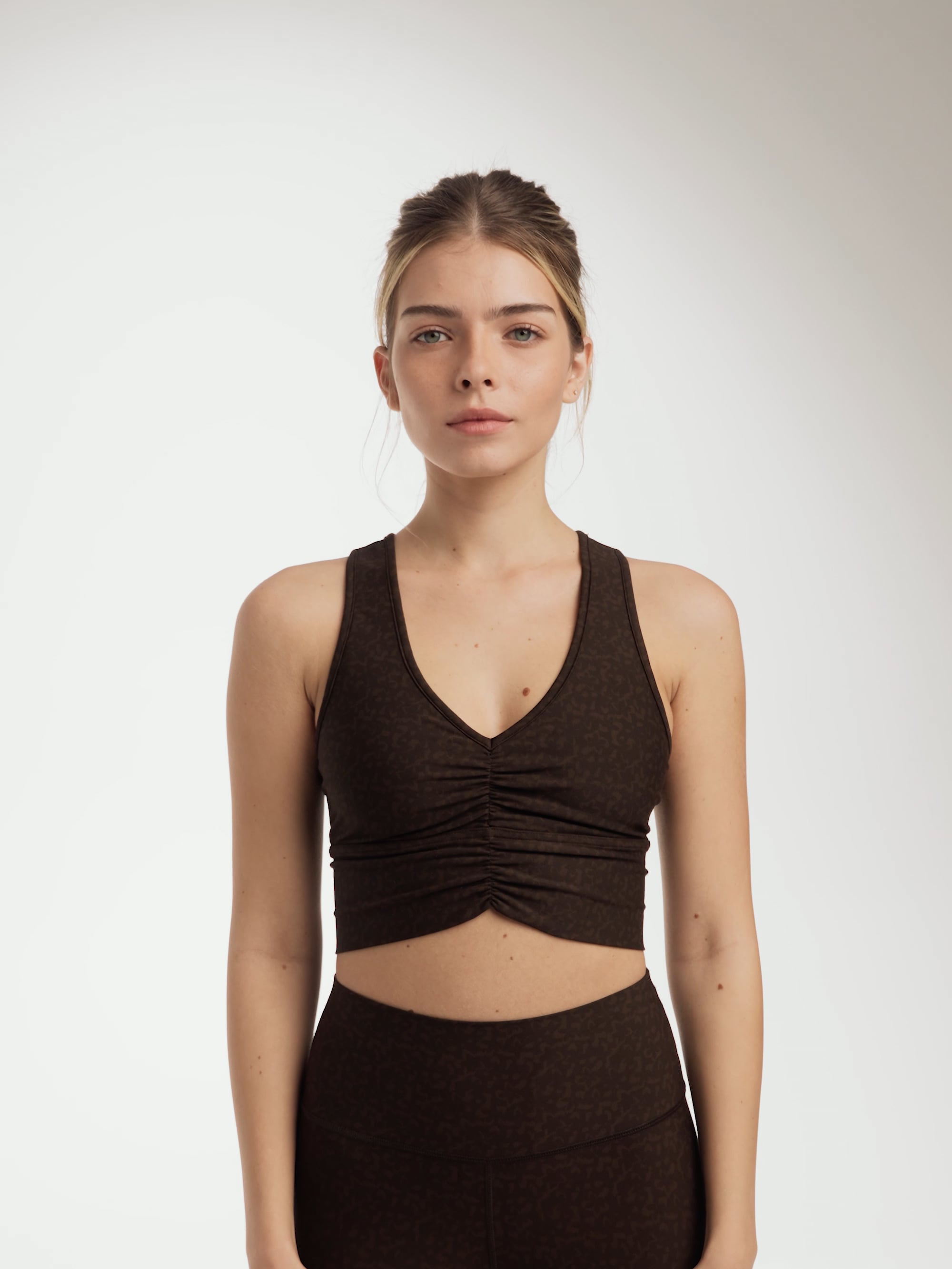 חזיית ספורט Longline עם כיווצים מבד ilios