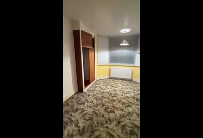 2 Double Rooms Available – Great Location! Main Photo