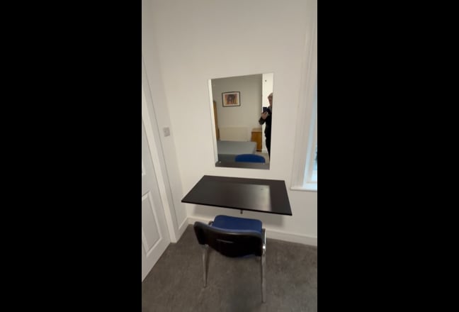 Newly Refurbished Rooms SR1 Main Photo