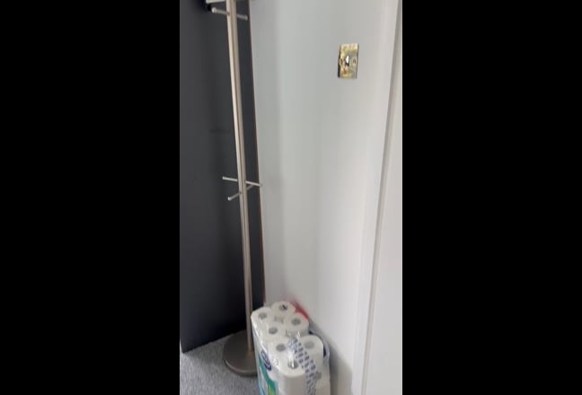 Single room for rent  Main Photo