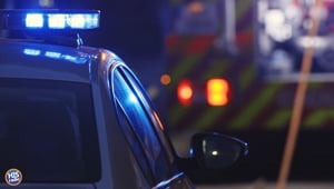 Mom Helps Cop In Hot Pursuit