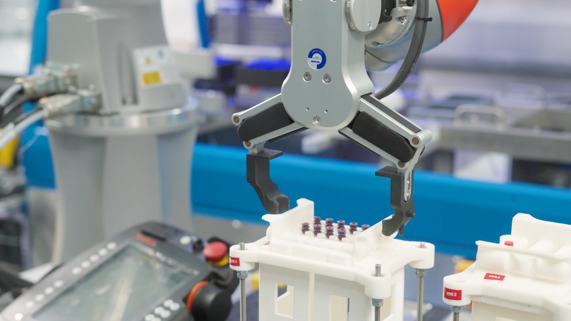 Connected Lab Liverpool University - Automated Sample Prep, Synthesis, NMR Analysis