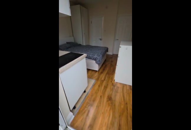 Practical self-contained double studio with patio Main Photo