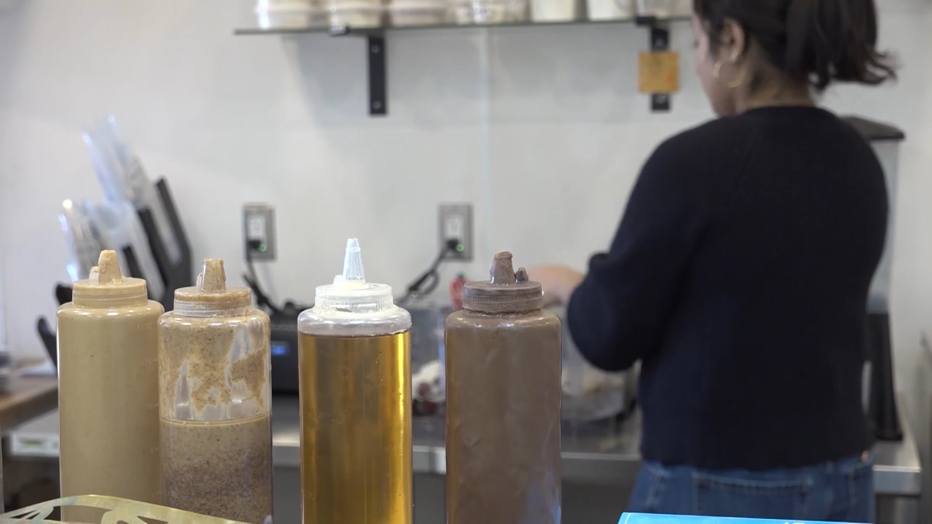 Healthy, Tasty, and Student-Made: Mary Visits Elite