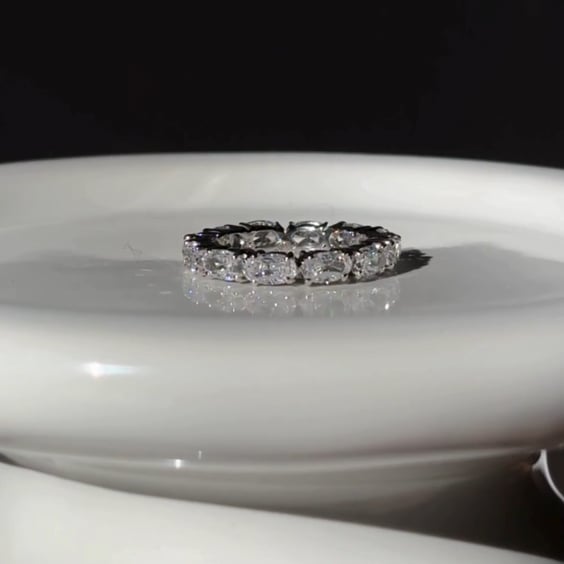 RING ALL AROUND BAND OF OVALS F175OV-CZ-14K