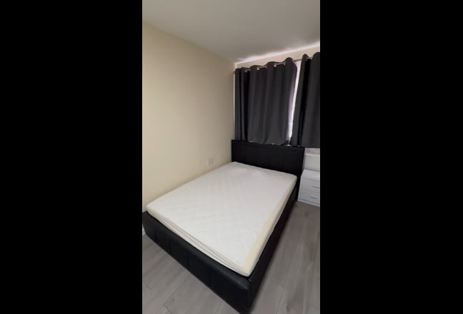 2 Double rooms Ensuite in Fishermead Main Photo