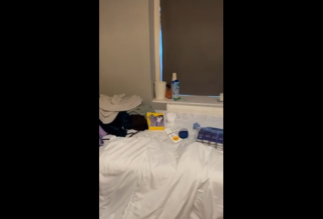 Only Female Single room available...   Main Photo