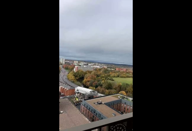 Buddy Up for a 2 bed 2 bath flat - Oldfield Wharf  Main Photo