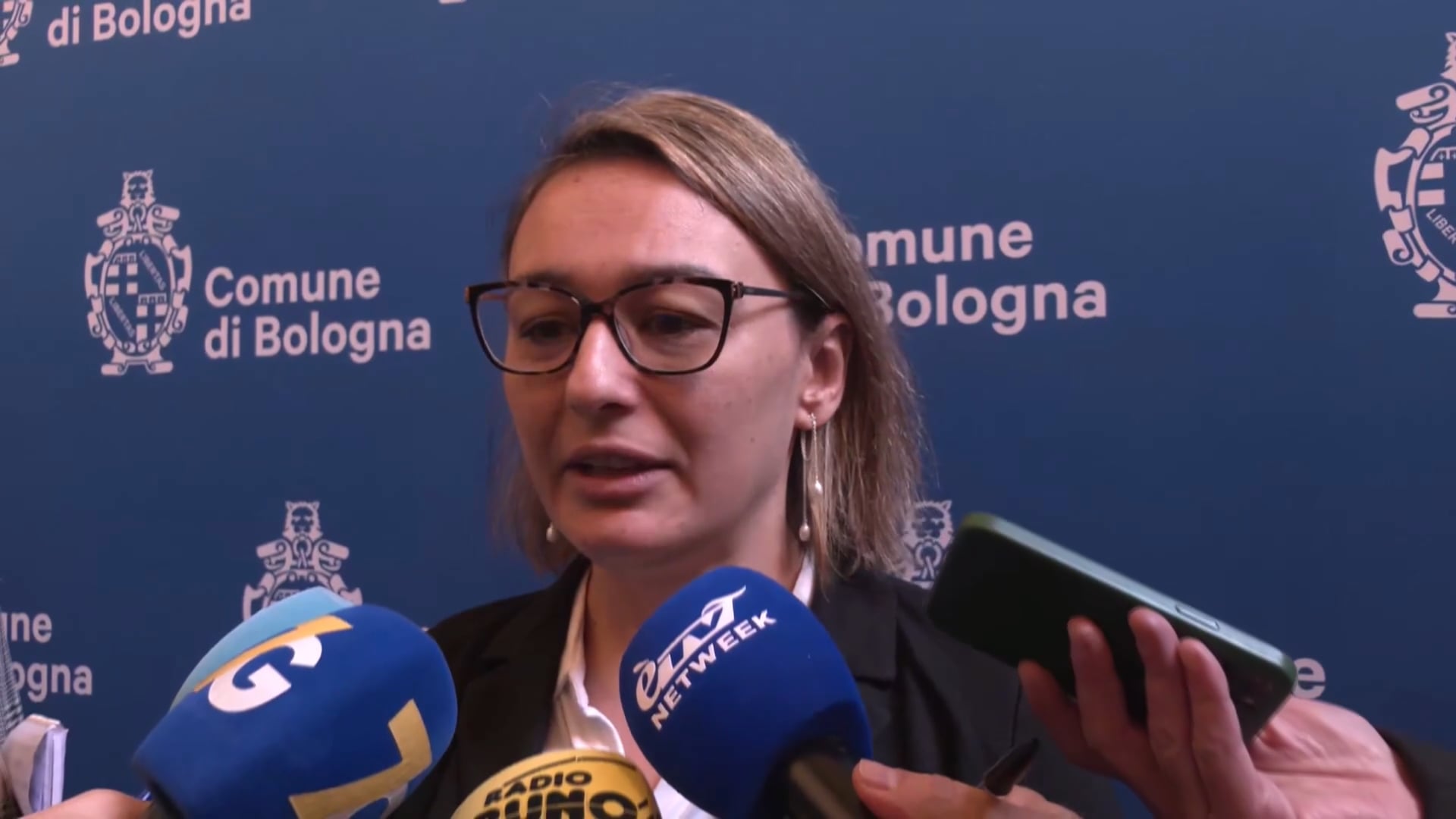 Nuovo bando per i negozi danneggiati dal tram di Bologna