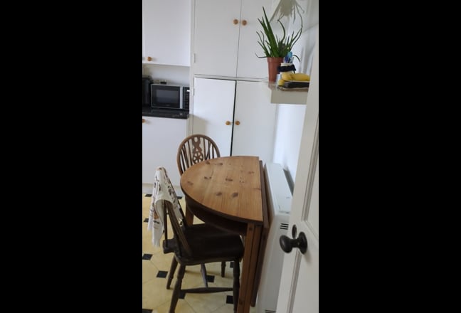 Arthur Henderson House Main Photo