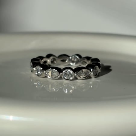 BEZEL SET MARQUISE AND ROUND BAND - F1468-CZ-14KT