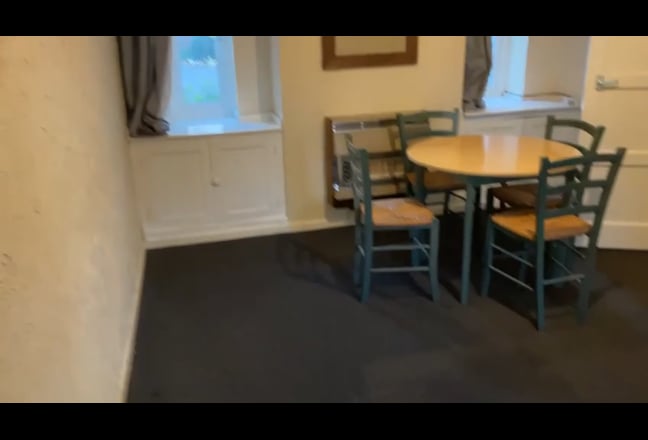  City Centre: Spacious One Bedroom Flat (Swr) Main Photo