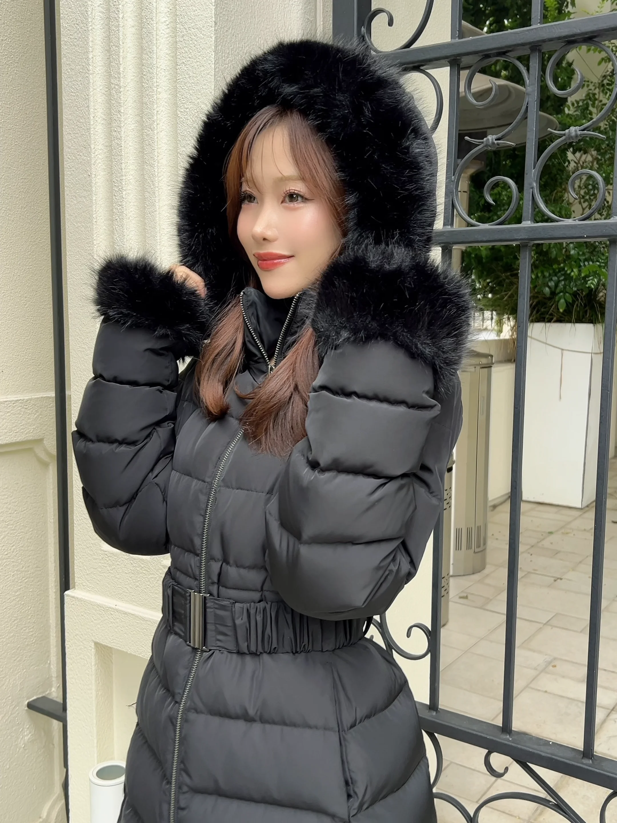 RESEXXY フード付ダウンコート(ベルト込) 黒 Mサイズ RESEXXY フード付ダウンコート(ベルト込) 黒 Mサイズ RESEXXY フード付