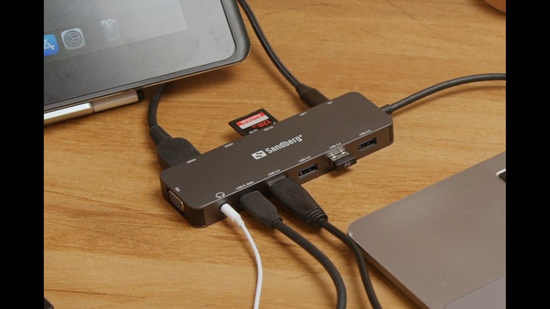 USB-C 13-in-1 Travel Dock