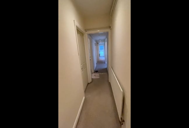 Bargain Room in Shepherds Bush with large Garden Main Photo