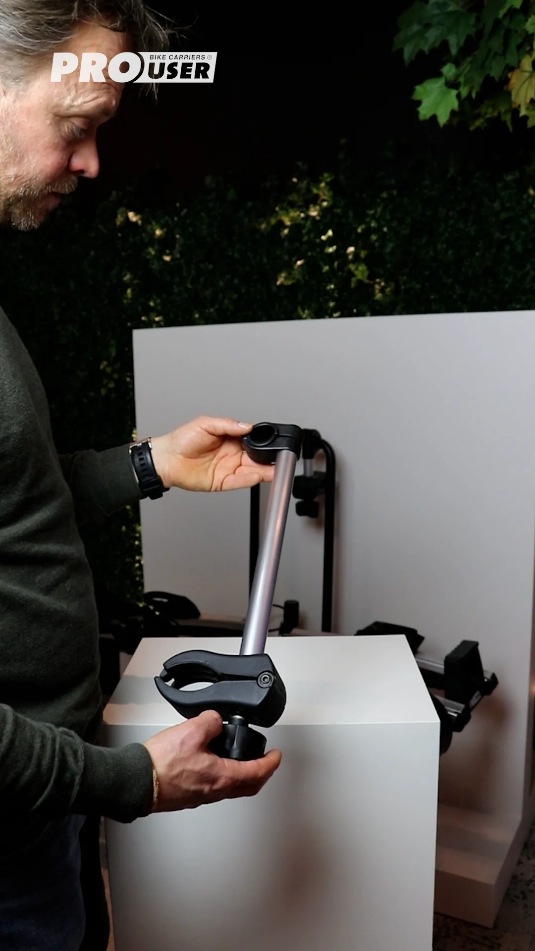 Framehouder universeel en afsluitbaar kort - geschikt voor Diamant