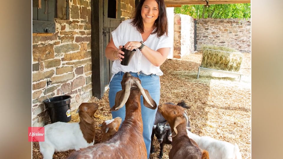 Give the Gift of Beauty this Holiday Season