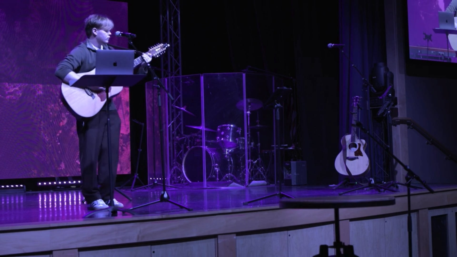 LangleyCerovichAlumniOnTheMenu_10.1.25