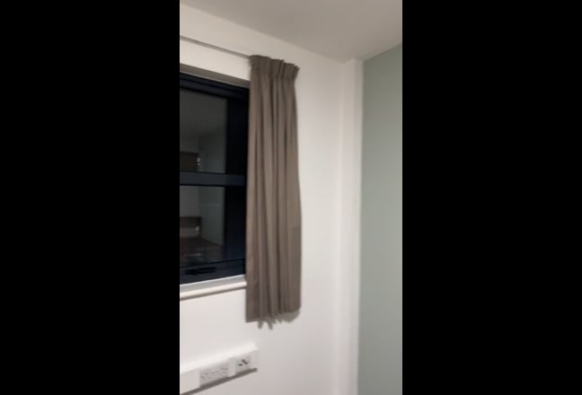 En-Suite Room in a 6-bed Flat Main Photo