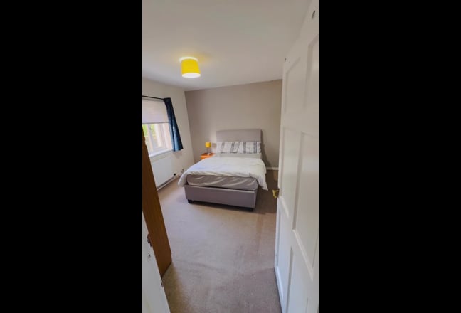 Double Room available  Main Photo